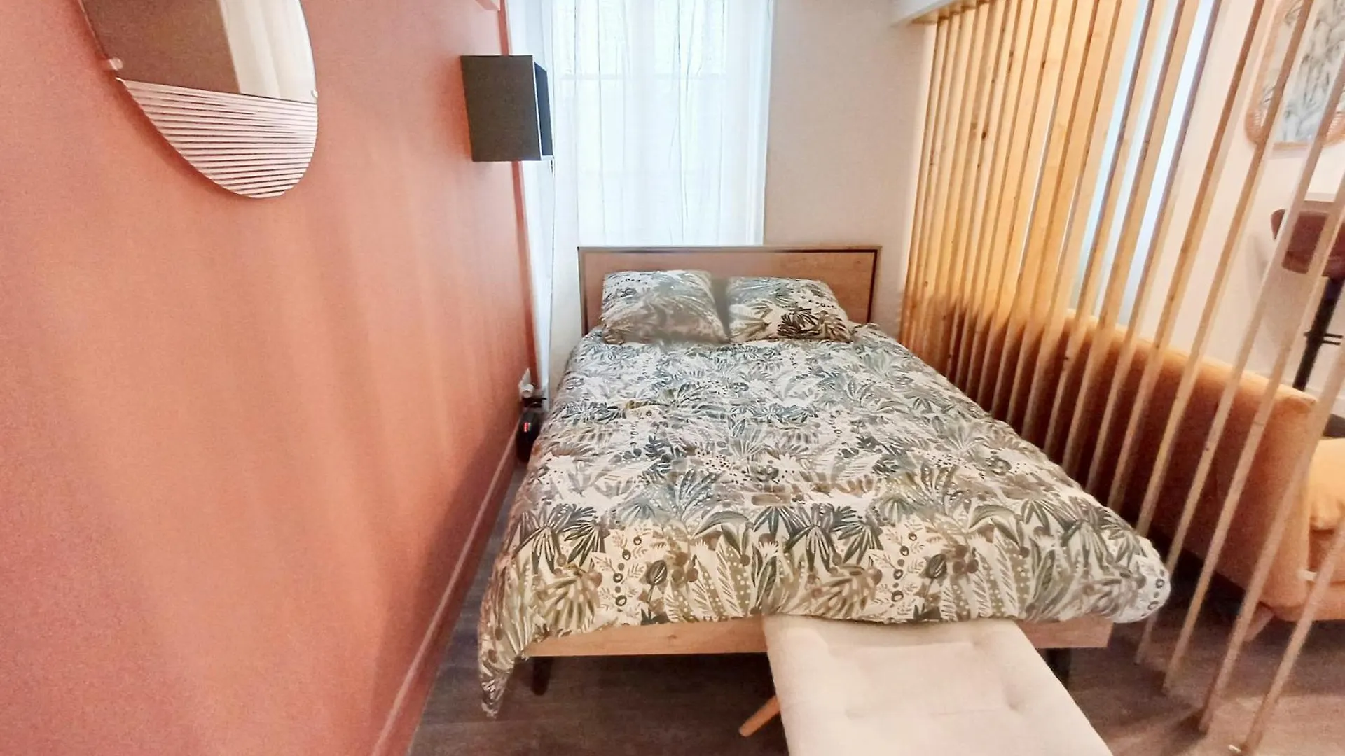 Gare Montparnasse,gorgeous1 Bedroom,close To Eiffel Tour,center , Stuning Place דירה פריז