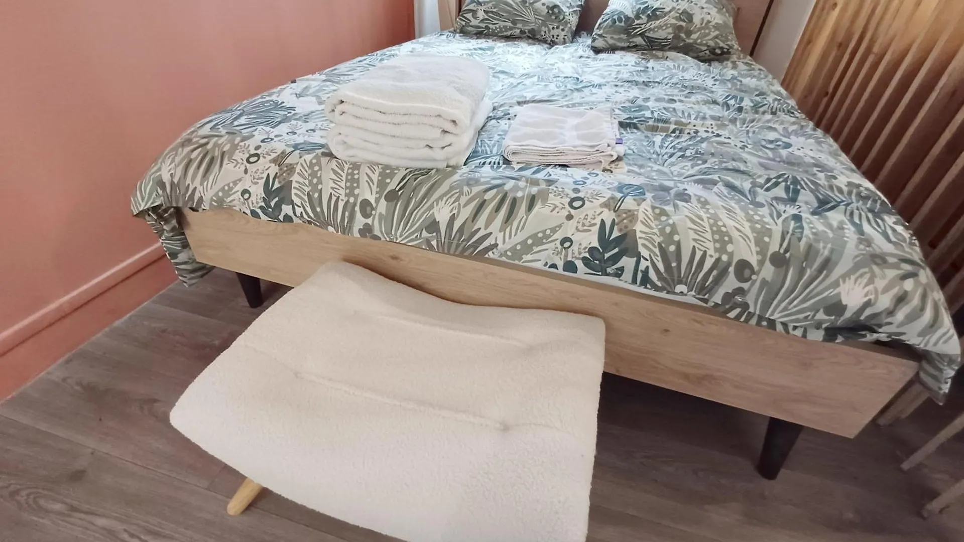 Gare Montparnasse,gorgeous1 Bedroom,close To Eiffel Tour,center , Stuning Place