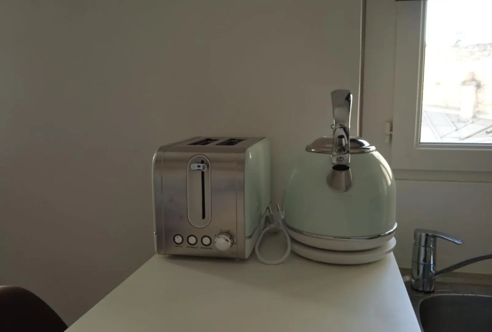 Gare Montparnasse,gorgeous1 Bedroom,close To Eiffel Tour,center , Stuning Place Apartment